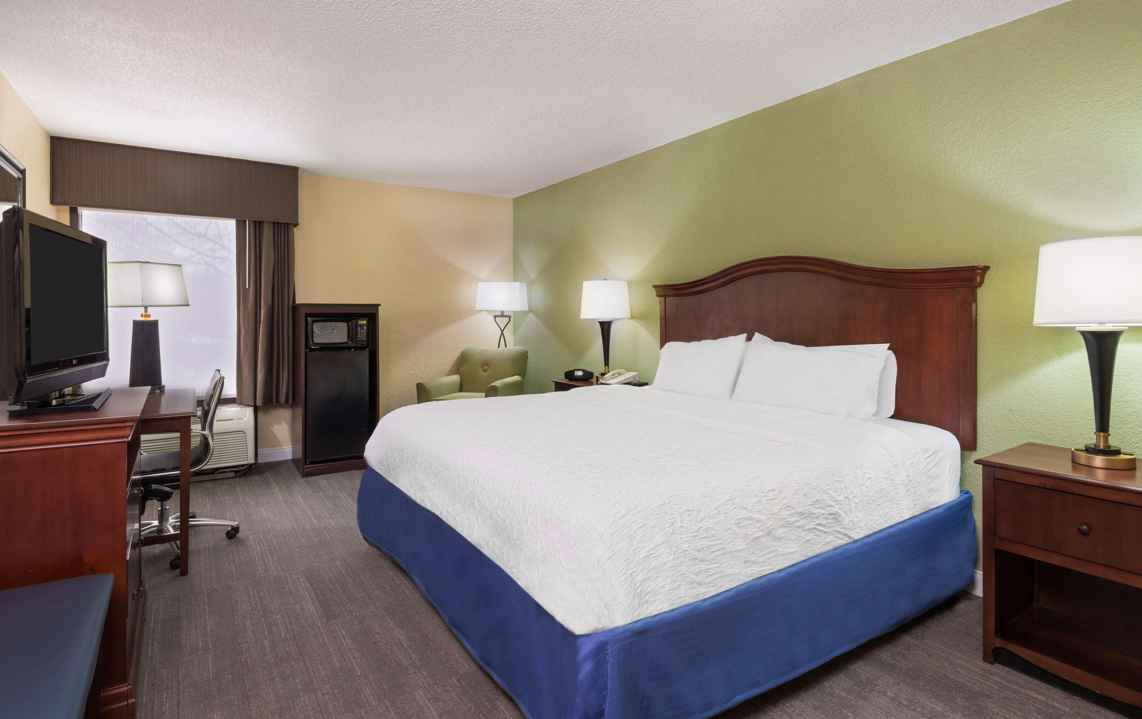 Hampton Inn Raleigh Cary Exterior foto