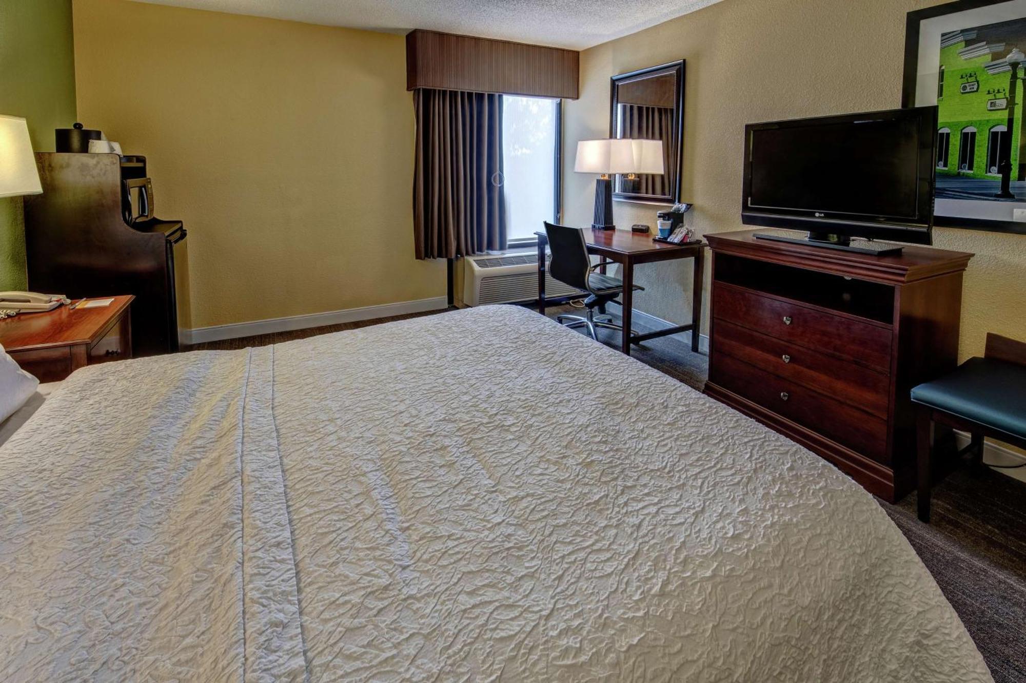 Hampton Inn Raleigh Cary Exterior foto