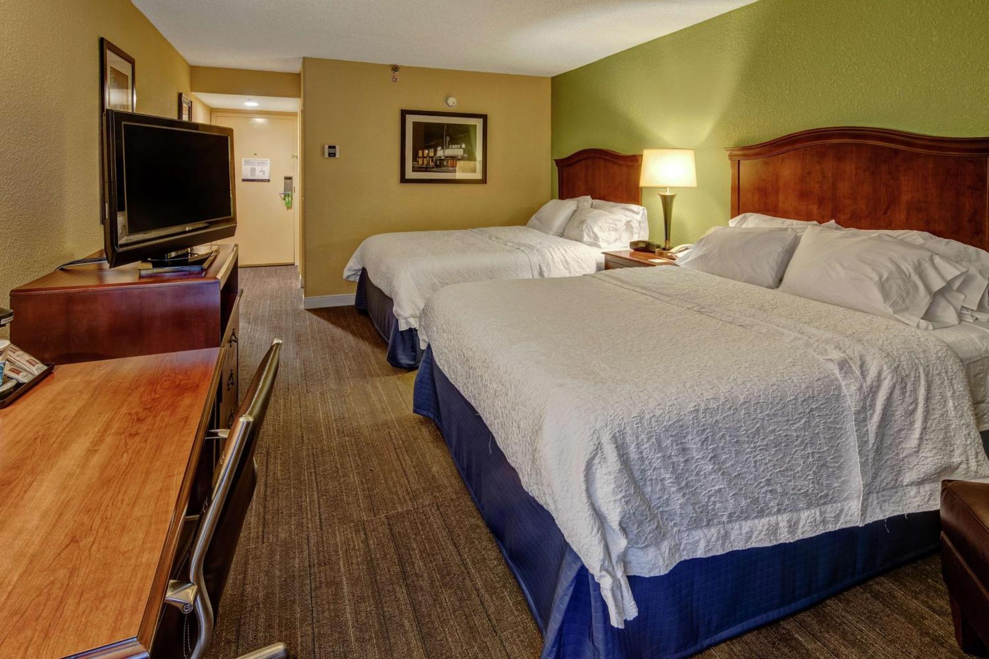 Hampton Inn Raleigh Cary Exterior foto